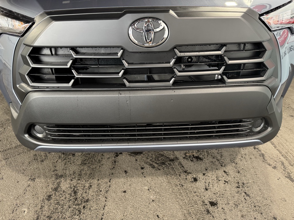 Thumbnail: 2026 Toyota Corolla Cross - 11