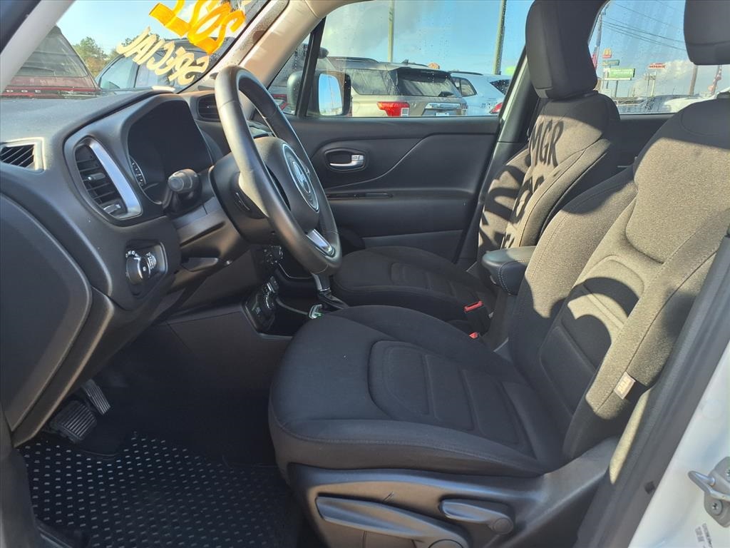 2022 Jeep Renegade Latitude White at Victoria Chrysler Dodge Jeep Ram