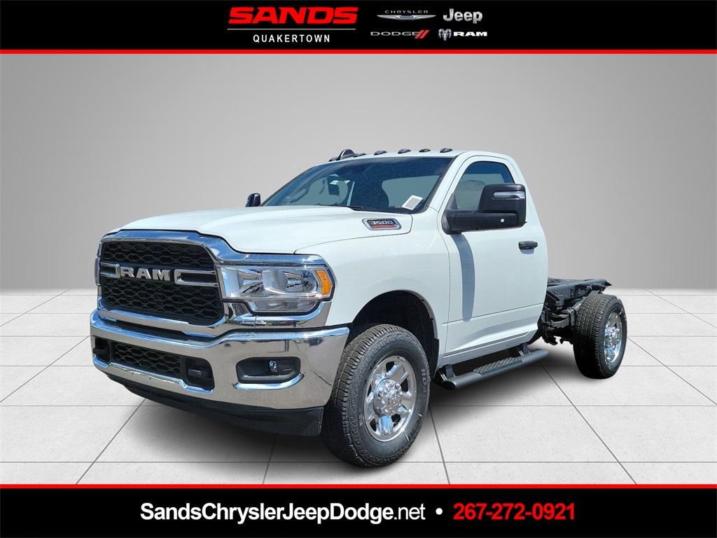 2024 RAM 3500 Chassis Tradesman Regular Cab 4WD