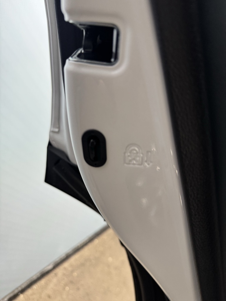 Thumbnail: 2025 Toyota RAV4 - 30