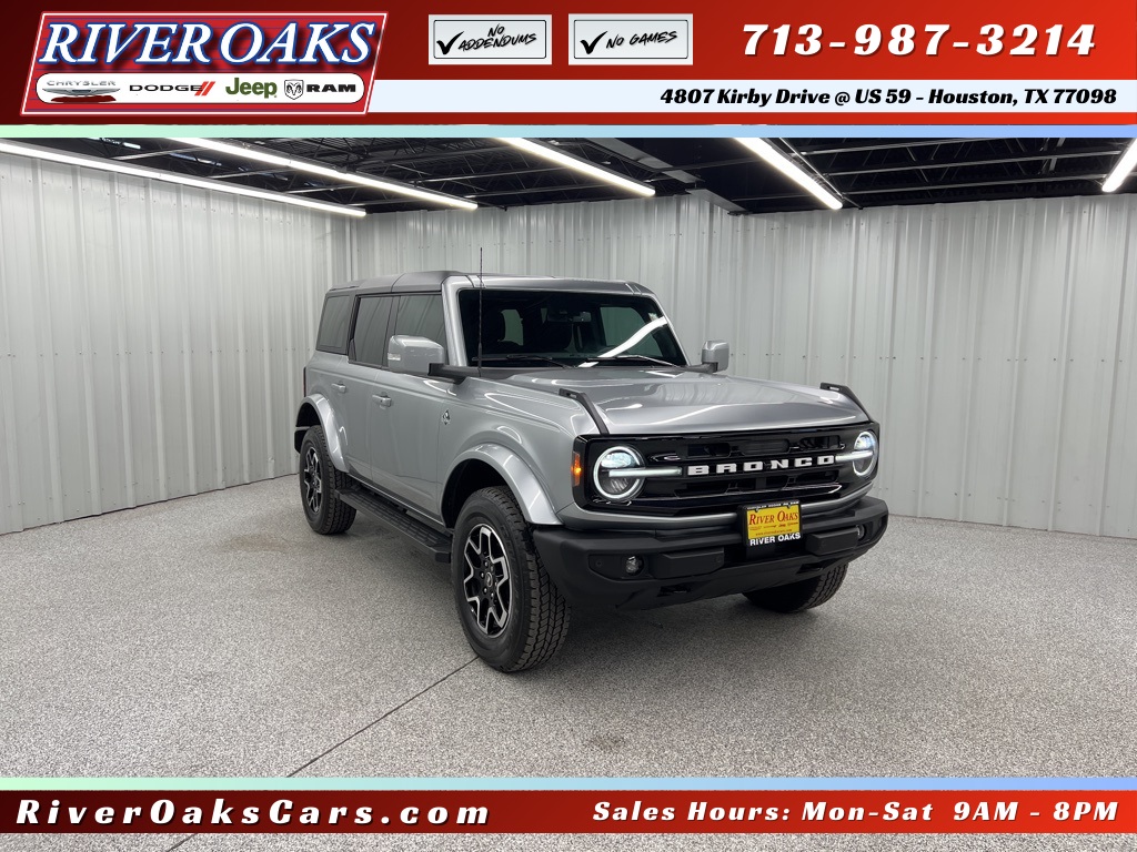 2024 Ford Bronco Outer Banks Silver at South Houston Nissan