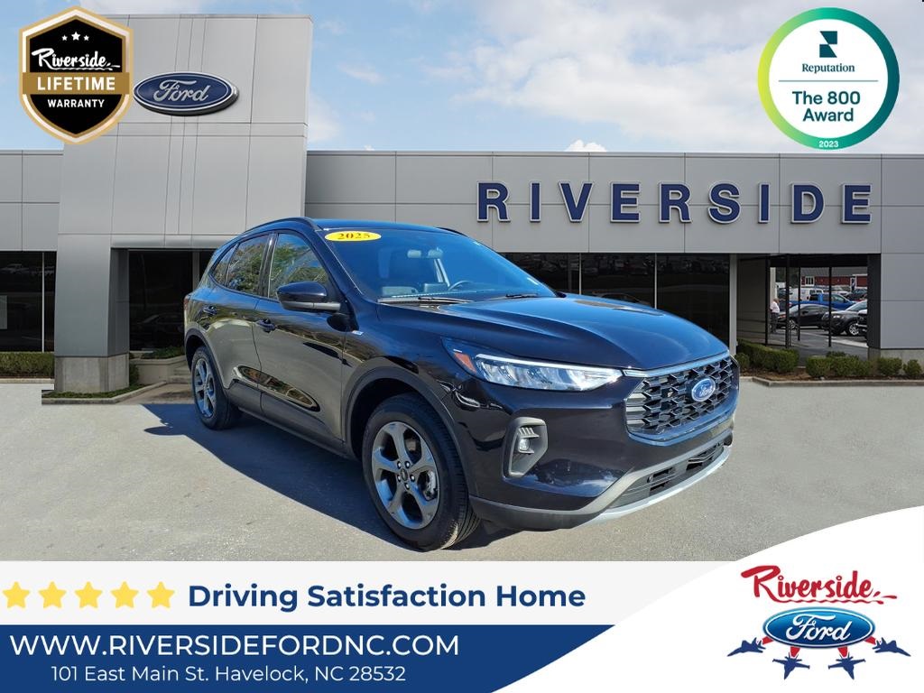 2025 Ford Escape Hybrid ST-Line Select AWD