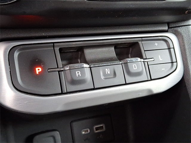 2023 GMC Acadia SLE for sale at PATRIOT CHEVROLET OF WARMINSTER