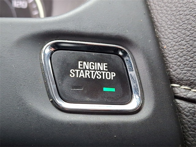 2023 GMC Acadia SLE for sale at PATRIOT CHEVROLET OF WARMINSTER