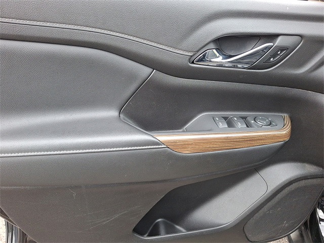 2023 GMC Acadia SLE for sale at PATRIOT CHEVROLET OF WARMINSTER