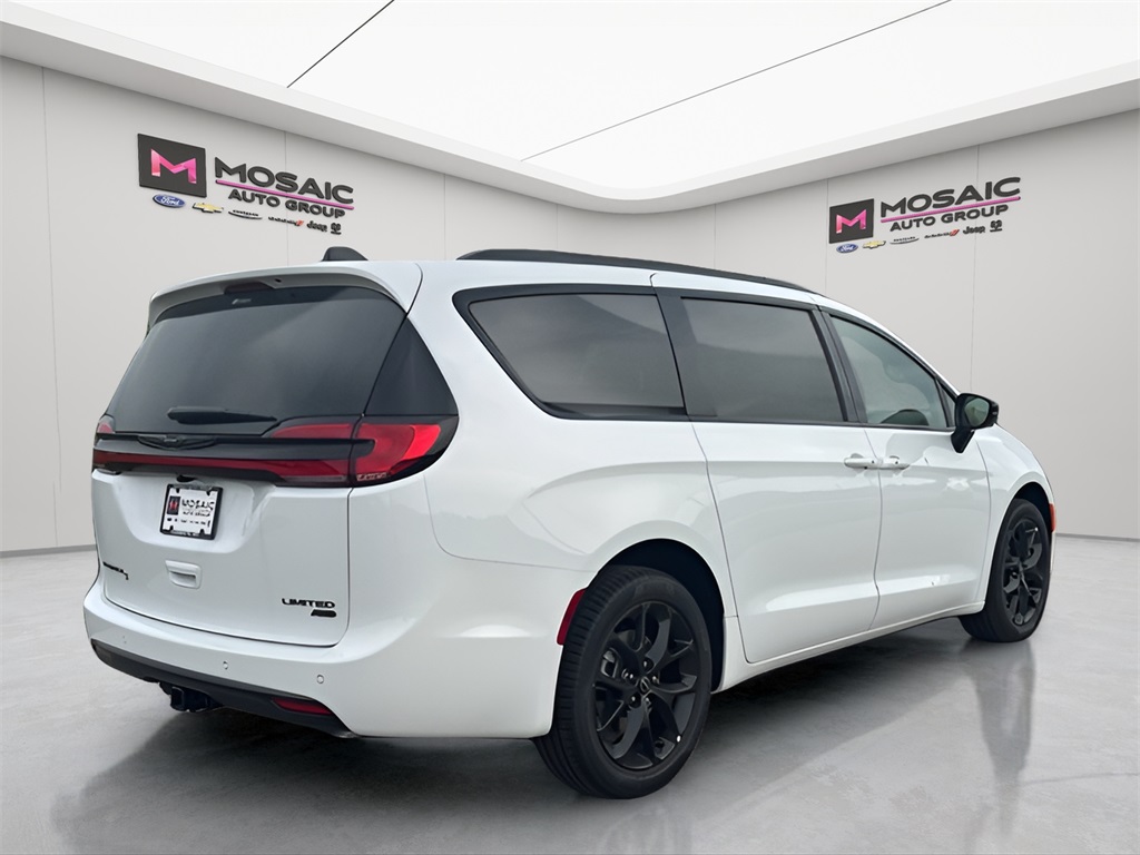 2026 Chrysler Pacifica