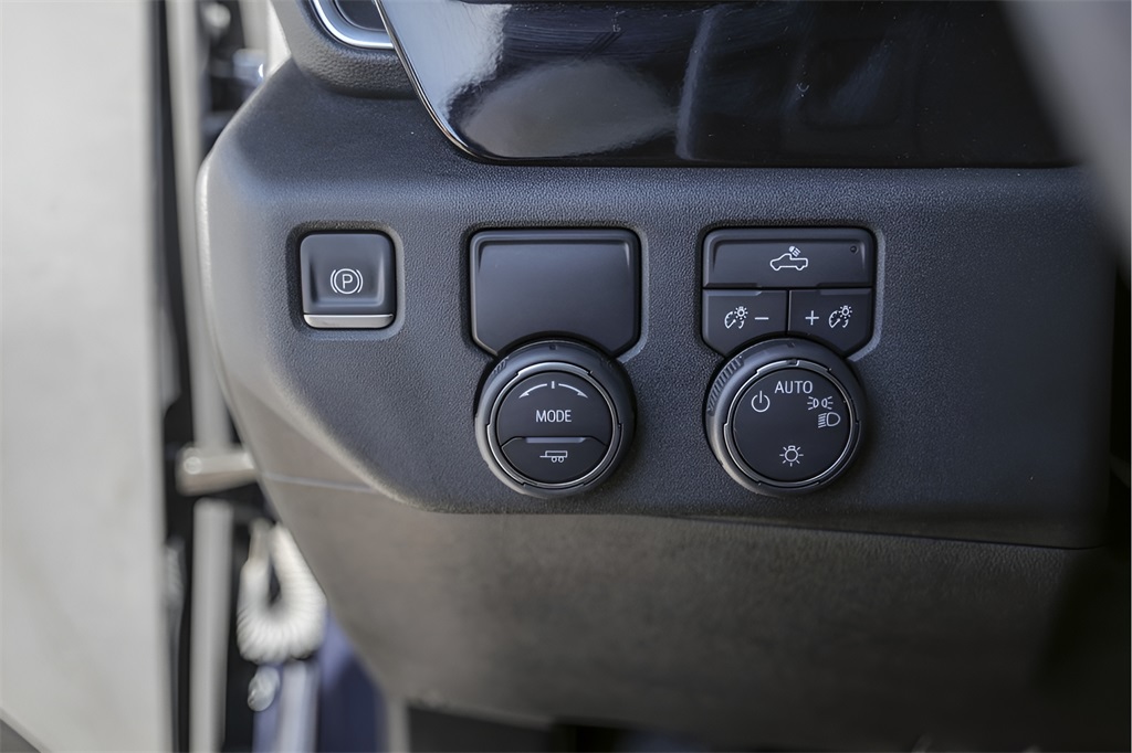 Used Car 2022 Chevrolet Silverado 1500  Lt For Sale Under $35,000 In Austin, Texas