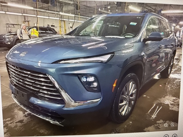 2025 Buick Enclave Preferred FWD