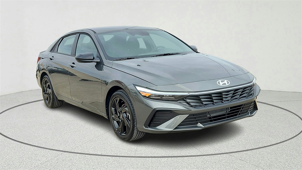 2026 Hyundai Elantra SEL Sport FWD