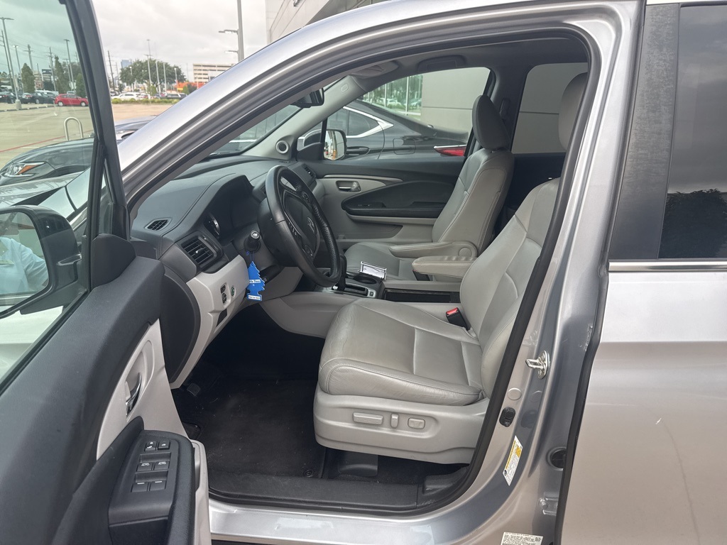 2018 Honda Pilot EX-L Silver at Autostrade