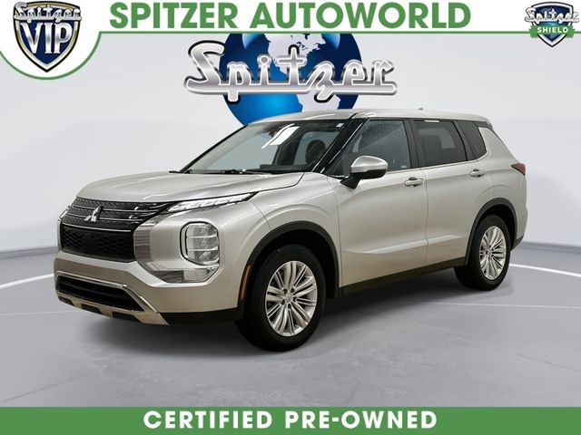 Alloy Silver Metallic 2022 Mitsubishi Outlander ES FWD SUV / Crossover Front-Wheel Drive Continuously Variable Transmission