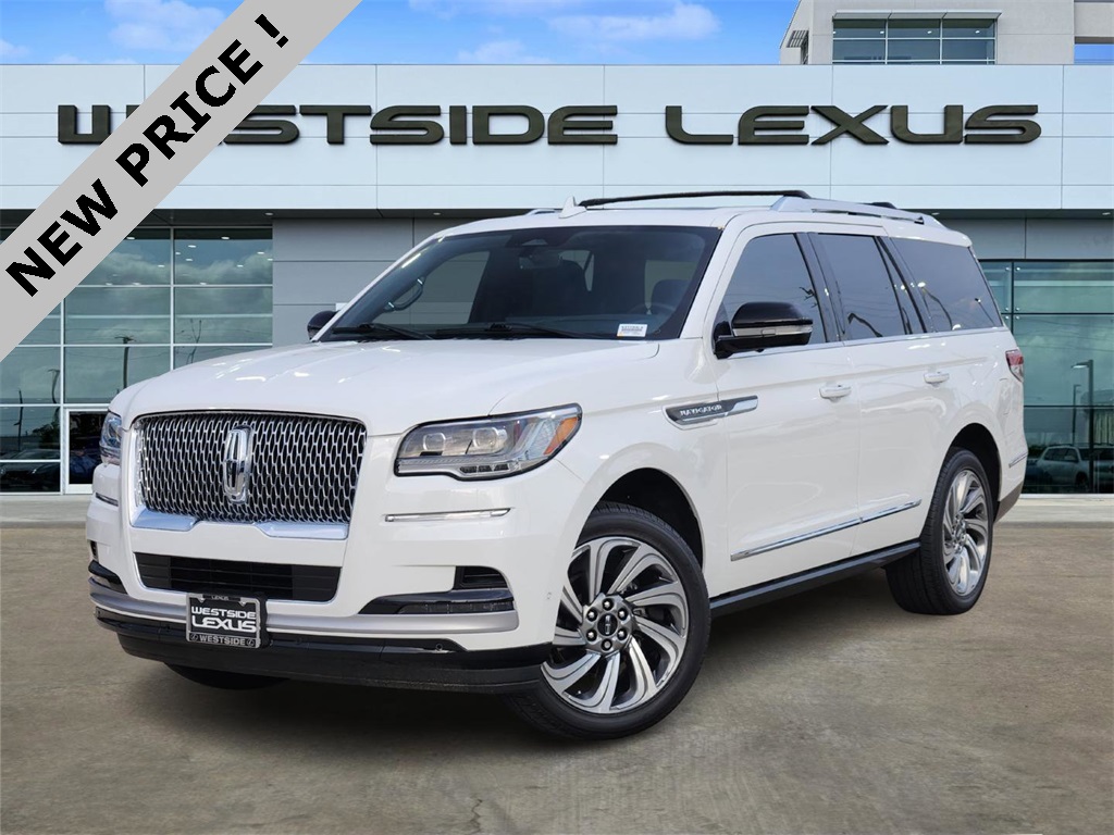 2023 Lincoln Navigator Reserve White at Bayway Cadillac Southwest