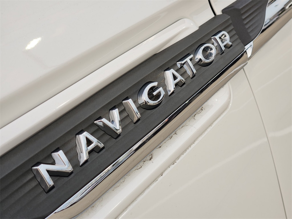 2023 Lincoln Navigator Reserve White at Bayway Cadillac Southwest