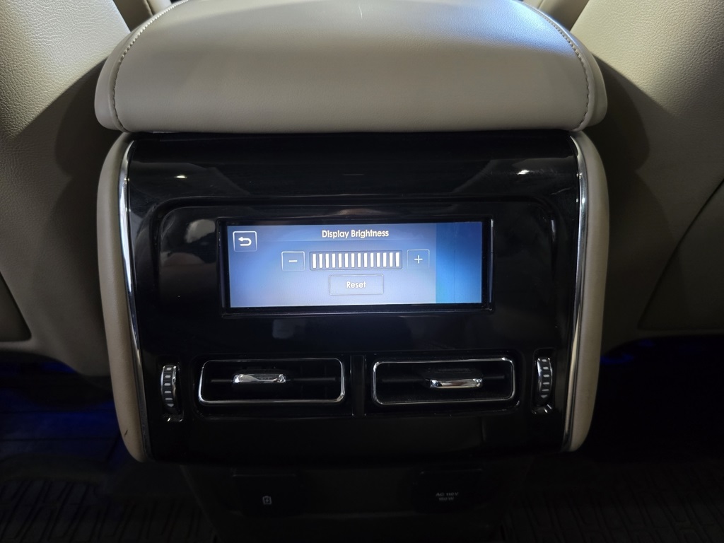 Thumbnail: 2022 Lincoln Aviator - 27