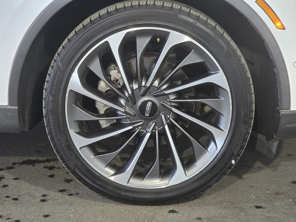 Thumbnail: 2022 Lincoln Aviator - 6