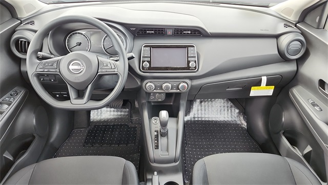 2025 Nissan Kicks Play