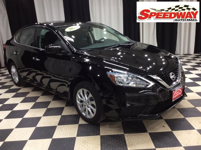 2018 Nissan Sentra SV's photo