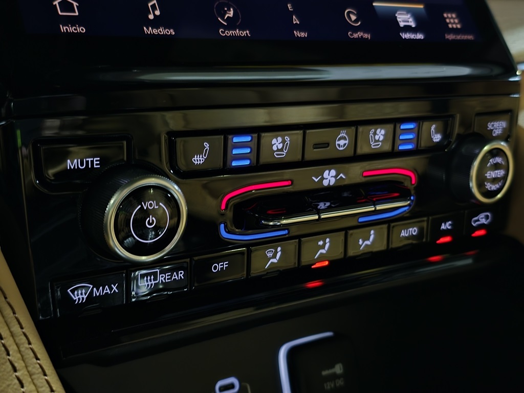 Thumbnail: 2021 Jeep Grand Cherokee L - 22