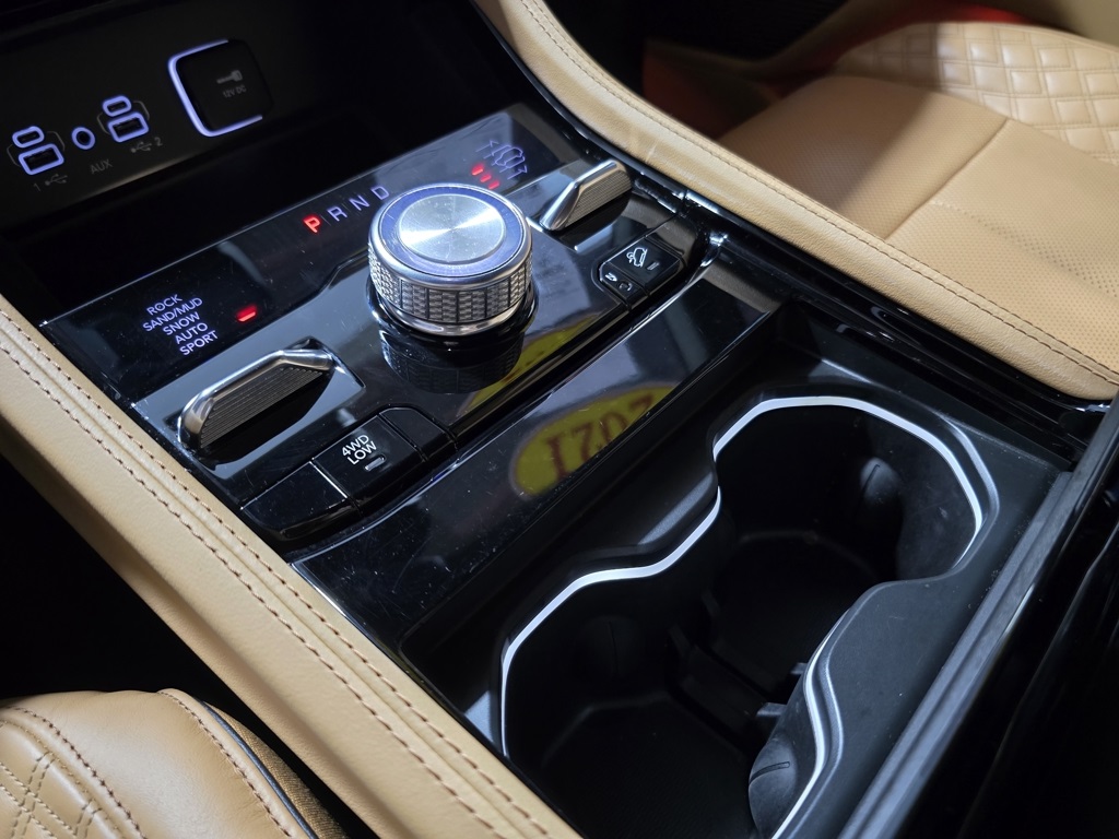 Thumbnail: 2021 Jeep Grand Cherokee L - 24