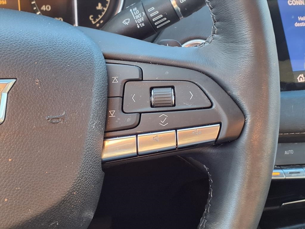 2022 Cadillac XT4 Luxury Black at Mac Haik CDJR North Houston