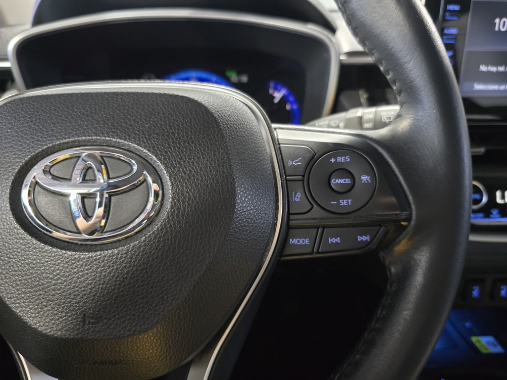 Thumbnail: 2022 Toyota Corolla Cross - 17