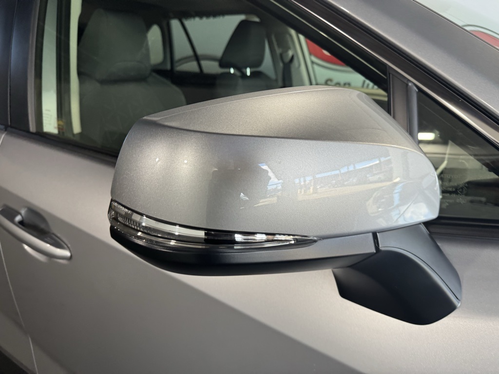 Thumbnail: 2025 Toyota RAV4 - 9