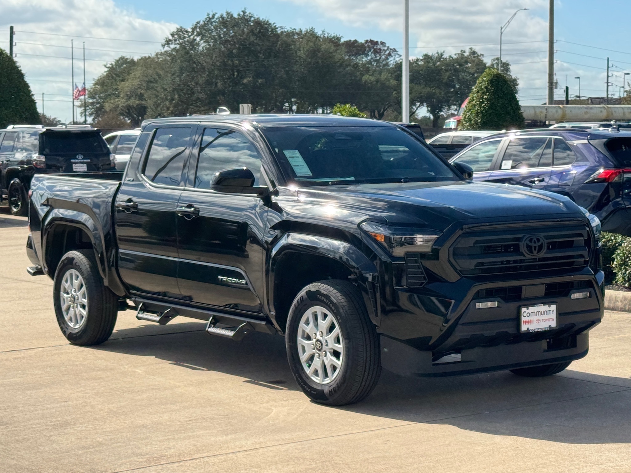 2025 Toyota Tacoma SR5 - 7