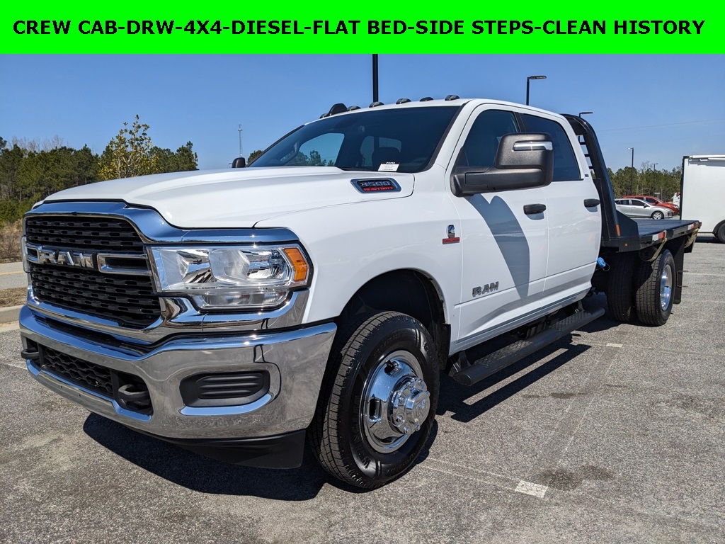 2024 RAM 3500 Chassis SLT Crew Cab LB DRW 4WD
