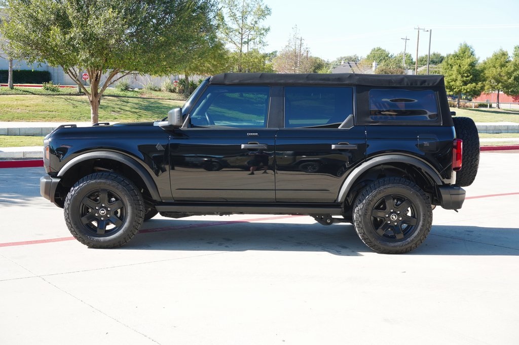Used Car 2022 Ford Bronco  Black Diamond For Sale Under $40,000 In Weatherford, Texas