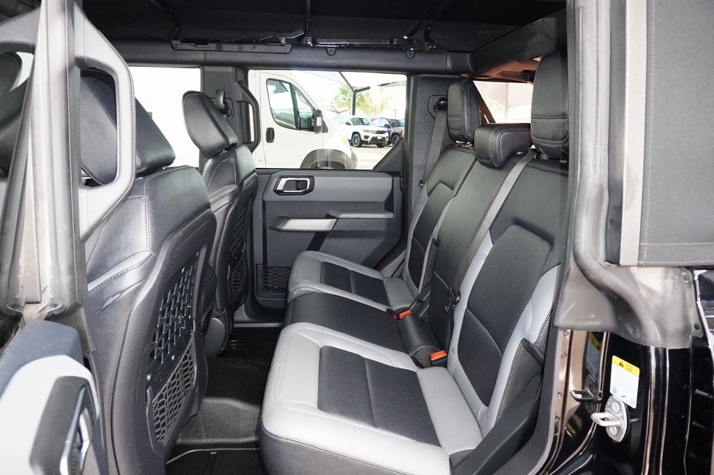 Used Car 2022 Ford Bronco  Black Diamond For Sale Under $40,000 In Weatherford, Texas