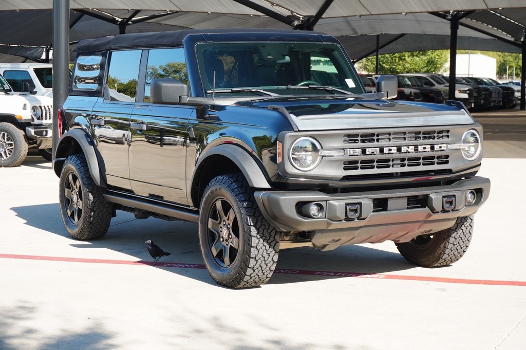 Used Car 2022 Ford Bronco  Black Diamond For Sale Under $40,000 In Weatherford, Texas