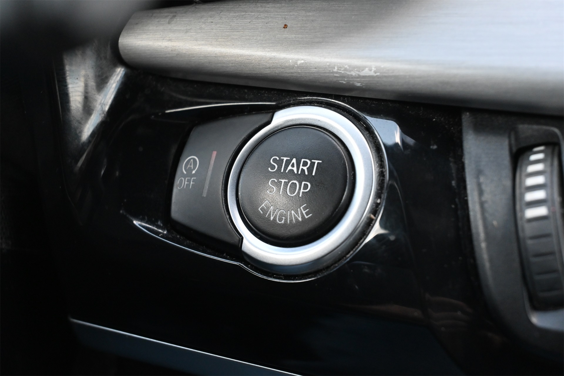 2016 BMW X5 sDrive35i White at DeMontrond Auto Country