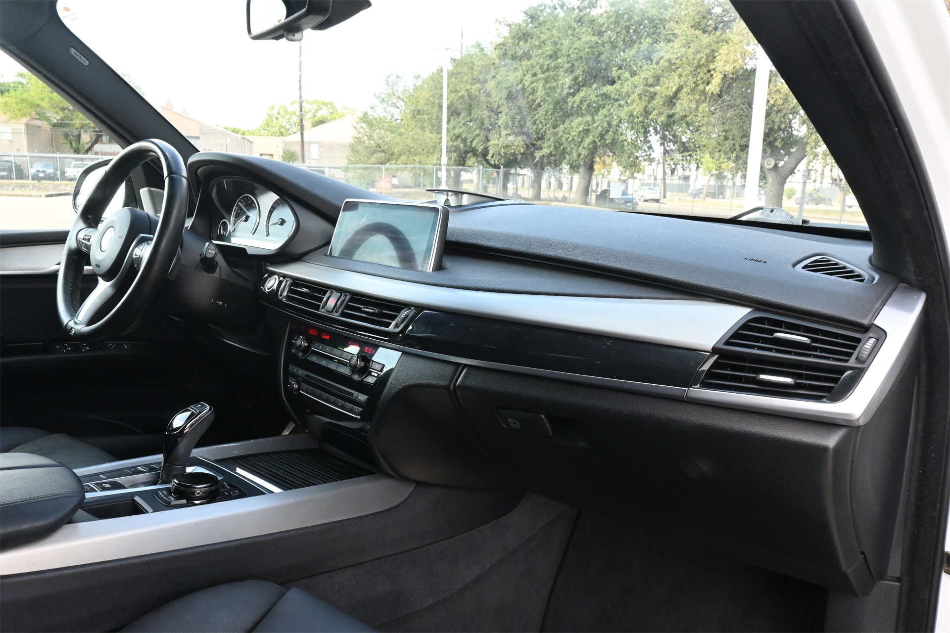 2016 BMW X5 sDrive35i White at DeMontrond Auto Country