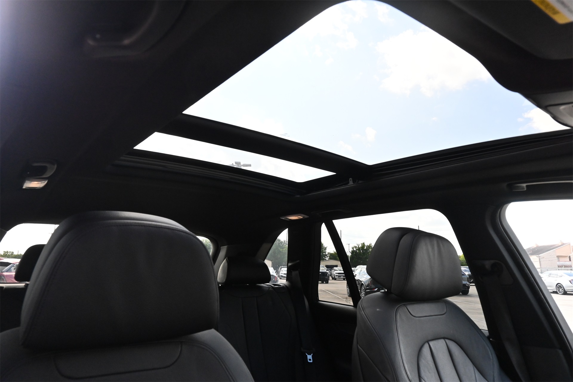 2016 BMW X5 sDrive35i White at DeMontrond Auto Country