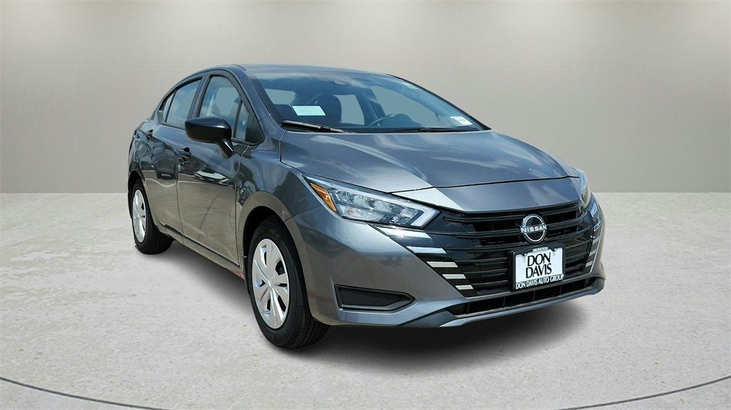 2025 Nissan Versa