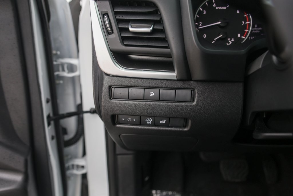 Used Car 2024 Nissan Rogue  Sv For Sale Under $25,000 In Austin, Texas