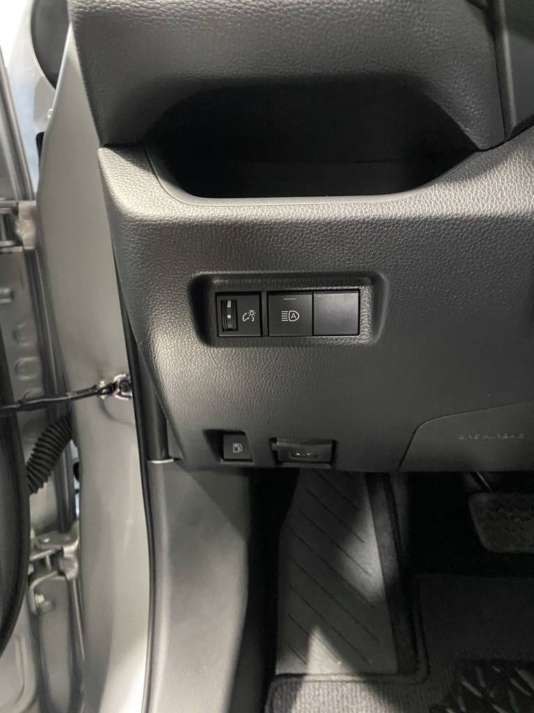 Thumbnail: 2025 Toyota RAV4 - 30