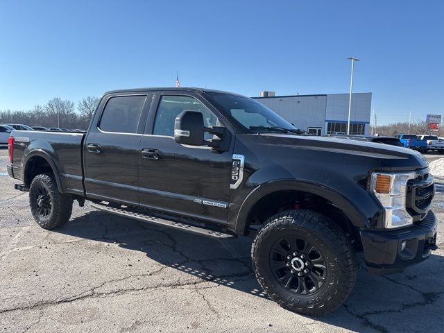 2022 Ford F-350 Super Duty Lariat Crew Cab 4WD