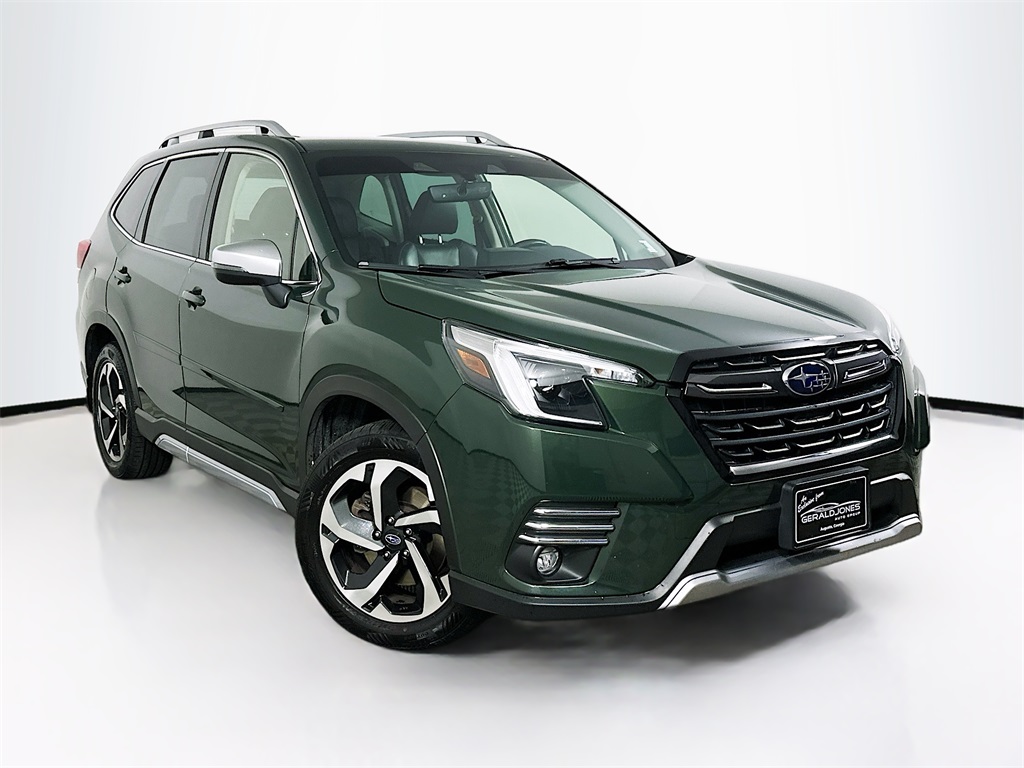 2023 Subaru Forester Touring