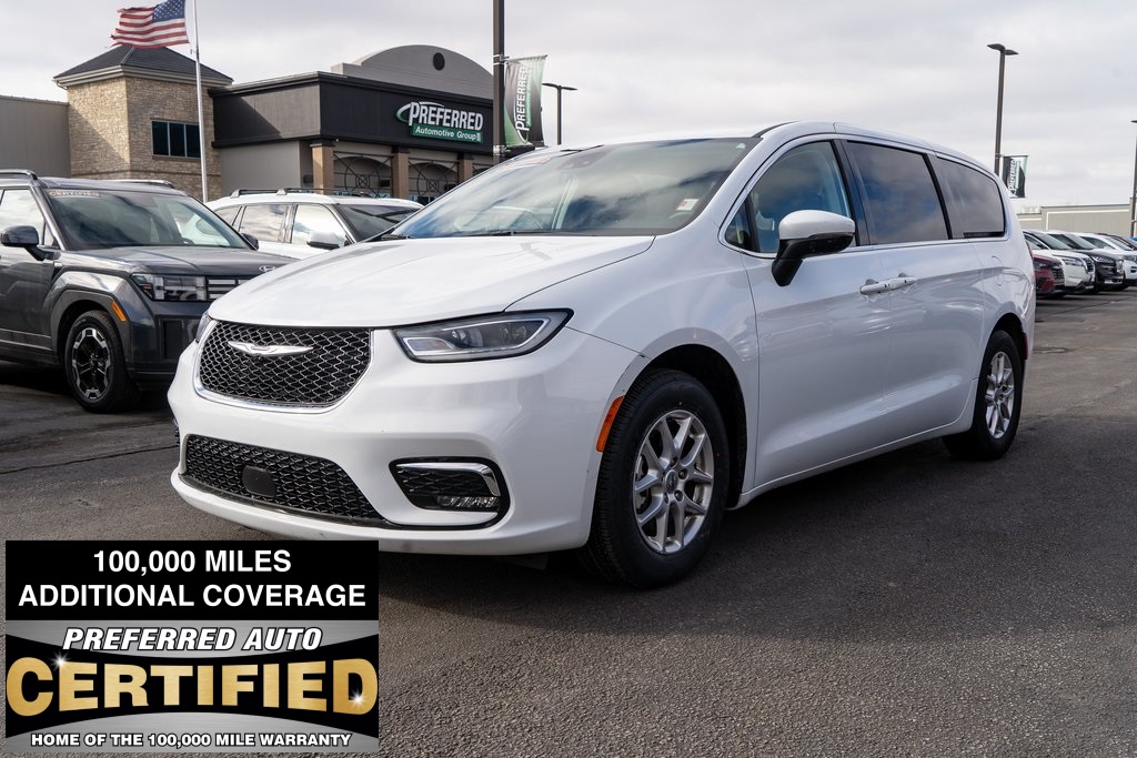 2023 Chrysler Pacifica Touring L FWD