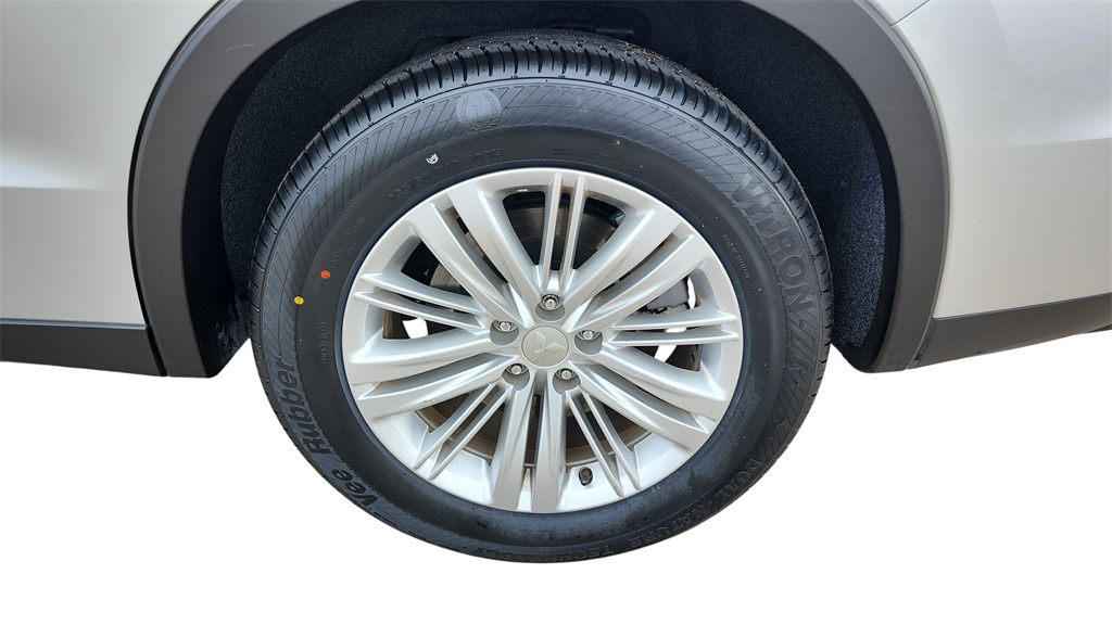 2024 Mitsubishi Outlander