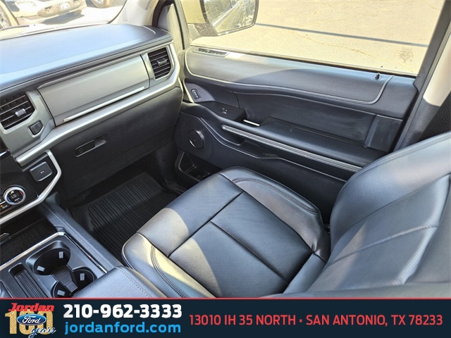 Used Car 2024 Ford Expedition  Xlt For Sale Under $50,000 In San Antonio, Texas