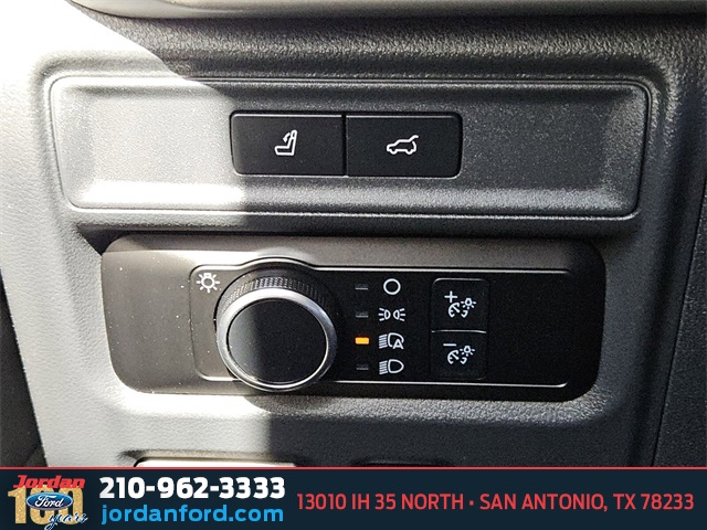 Used Car 2024 Ford Expedition  Xlt For Sale Under $50,000 In San Antonio, Texas