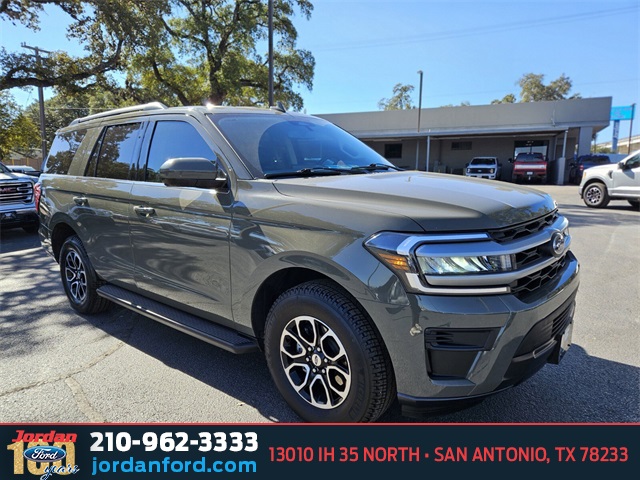 Used Car 2024 Ford Expedition  Xlt For Sale Under $50,000 In San Antonio, Texas