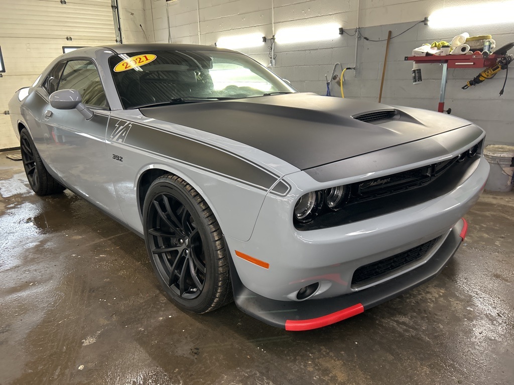 2021 Dodge Challenger R/T Scat Pack RWD