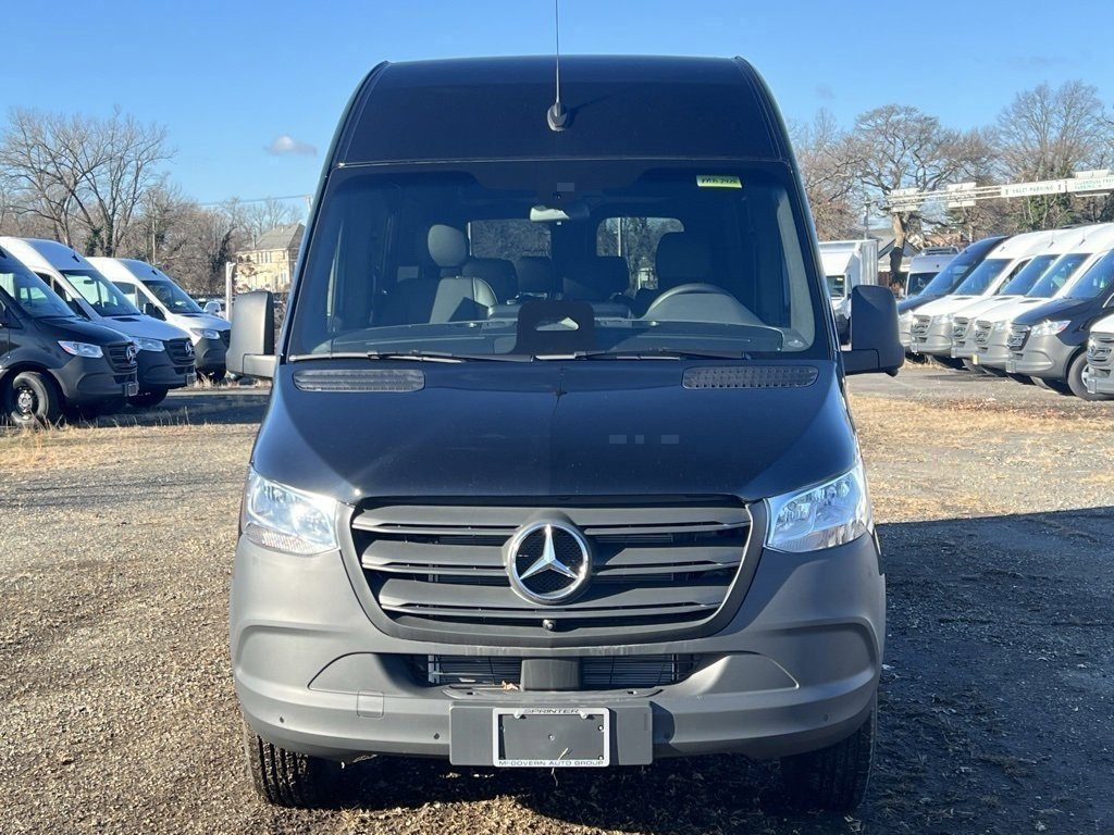 2025 Mercedes-Benz Sprinter 2500 144 Passenger Van RWD