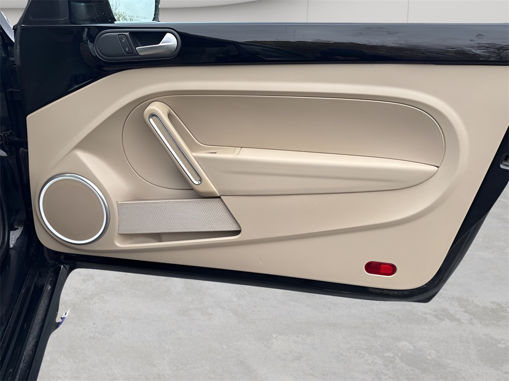 2014 Volkswagen Beetle