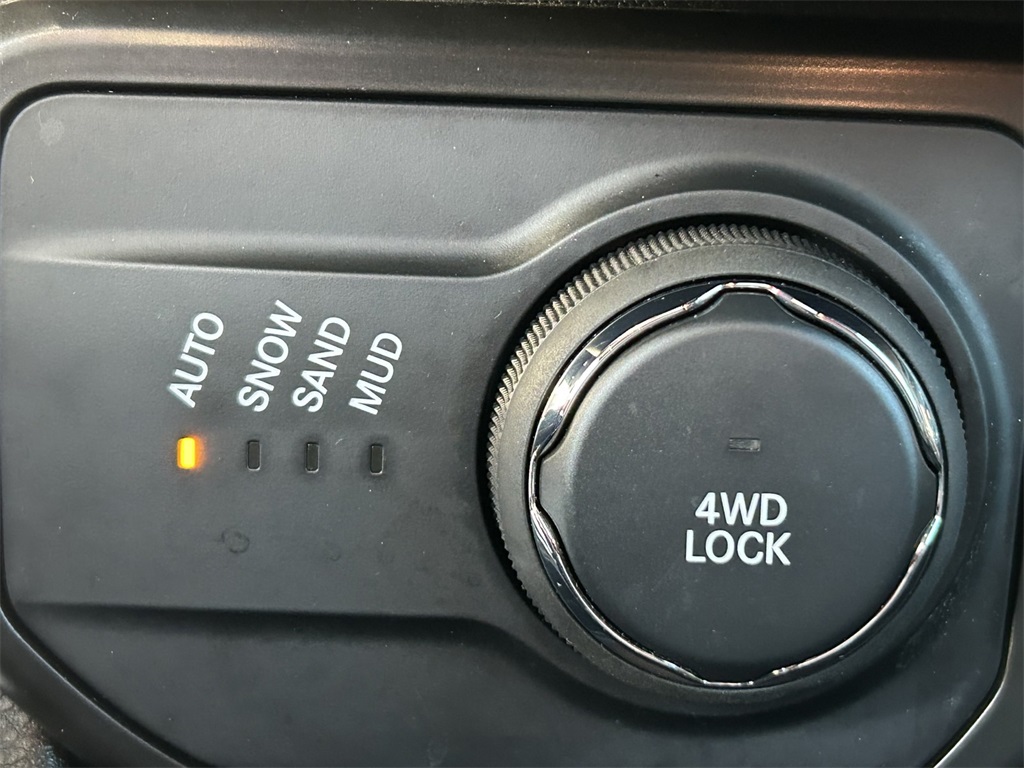 Used Car 2022 Jeep Renegade  Altitude For Sale Under $20,000 In San Marcos, Texas