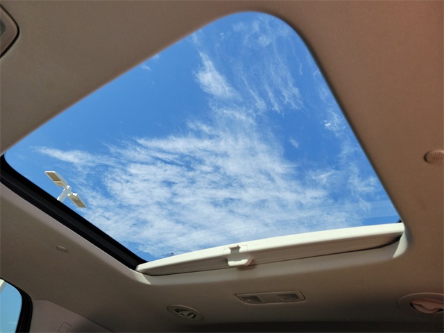 2019 Chevrolet Traverse Premier White at AutoSavvy Houston Southwest