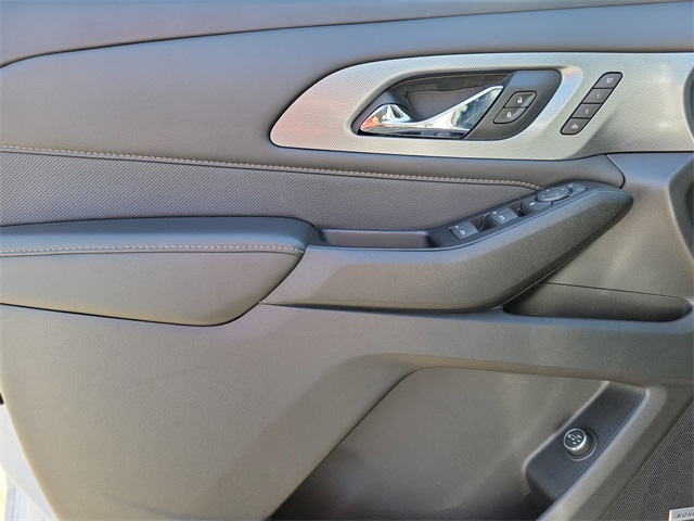 2019 Chevrolet Traverse Premier White at AutoSavvy Houston Southwest